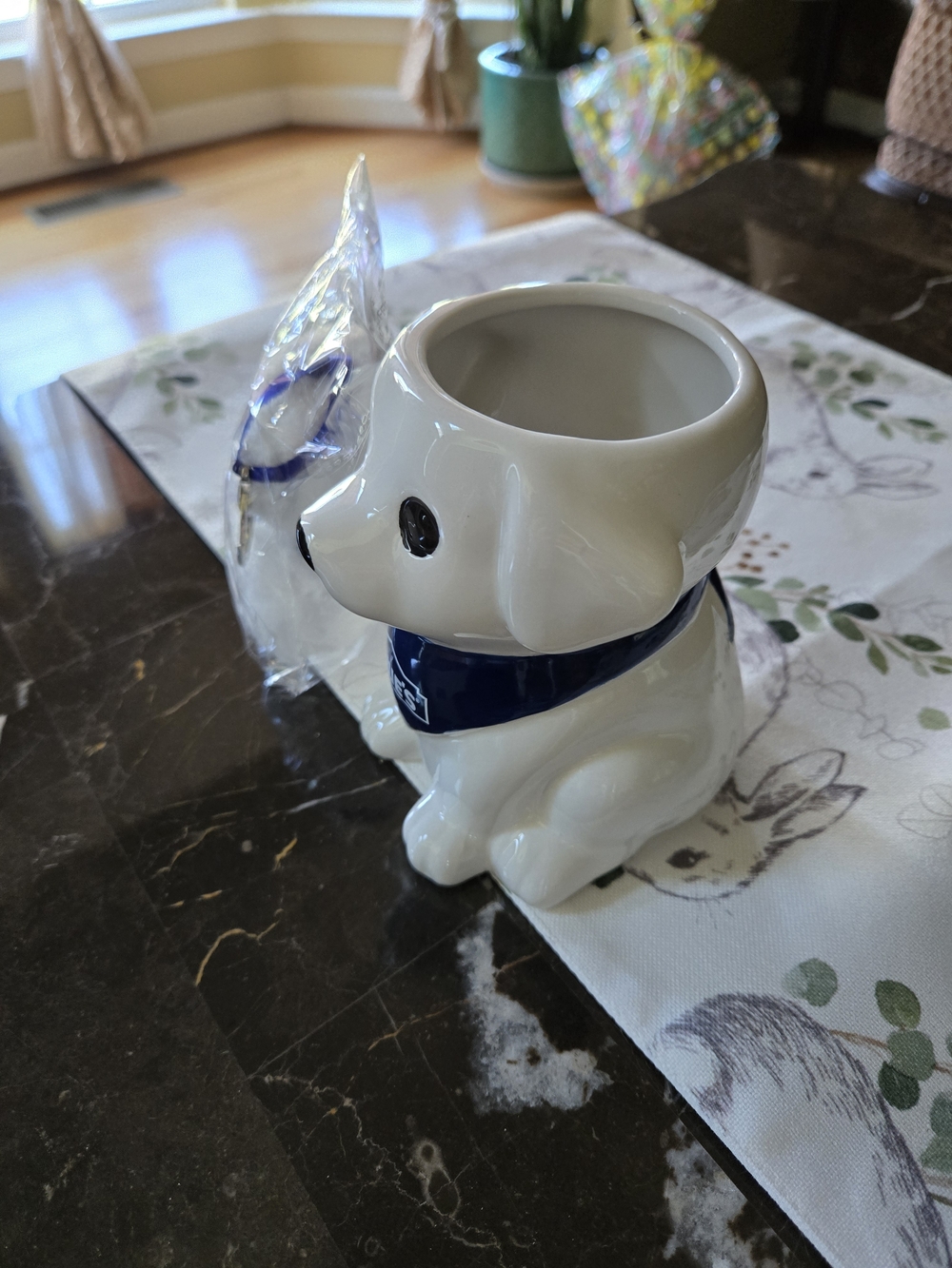 NEW Lowe's 2026 Limited Edition Puppy Planter/treat Jar & Plush Keychain Set - Picture 3 of 8